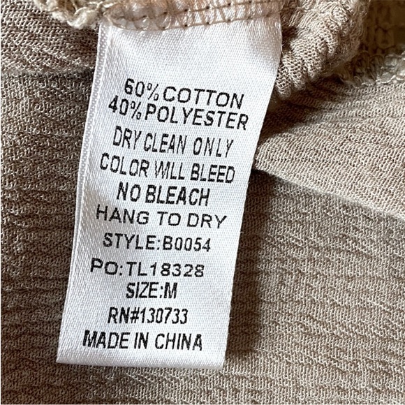 Women’s Umgee Cardigan and Tank, Size M/S. - Picture 4 of 9